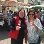 Axbridge Somerset Showcase 2011 - Two Happy Tasters
